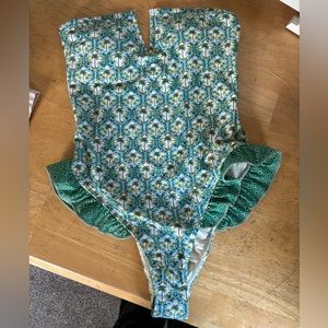 Blackbough Lily One Piece